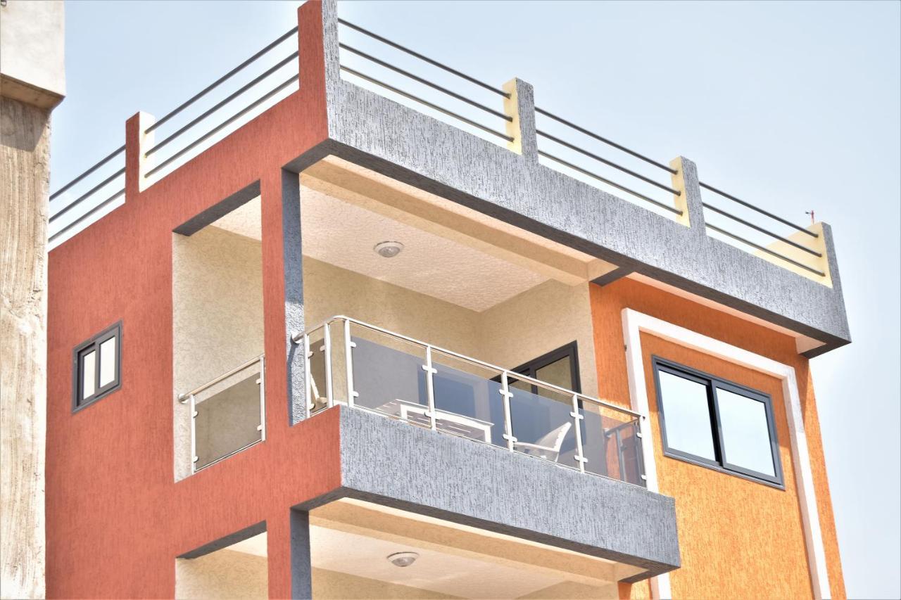 Residence Bellevue Sito Aiport- לומה מראה חיצוני תמונה