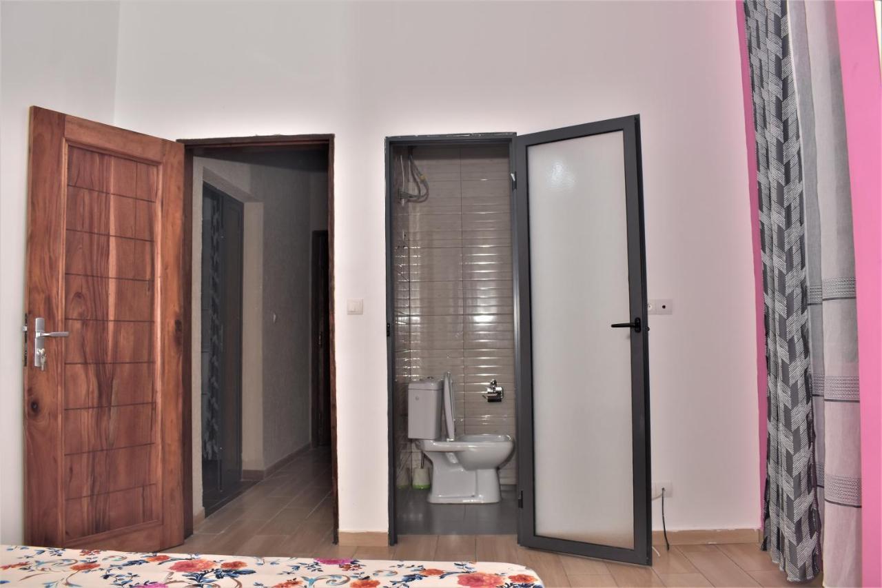 Residence Bellevue Sito Aiport- לומה מראה חיצוני תמונה