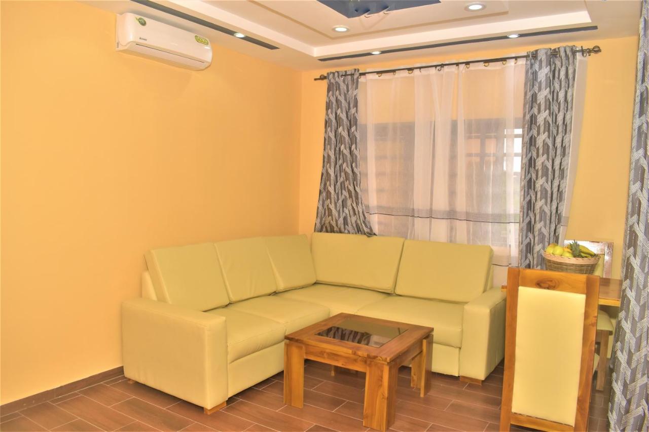 Residence Bellevue Sito Aiport- לומה מראה חיצוני תמונה
