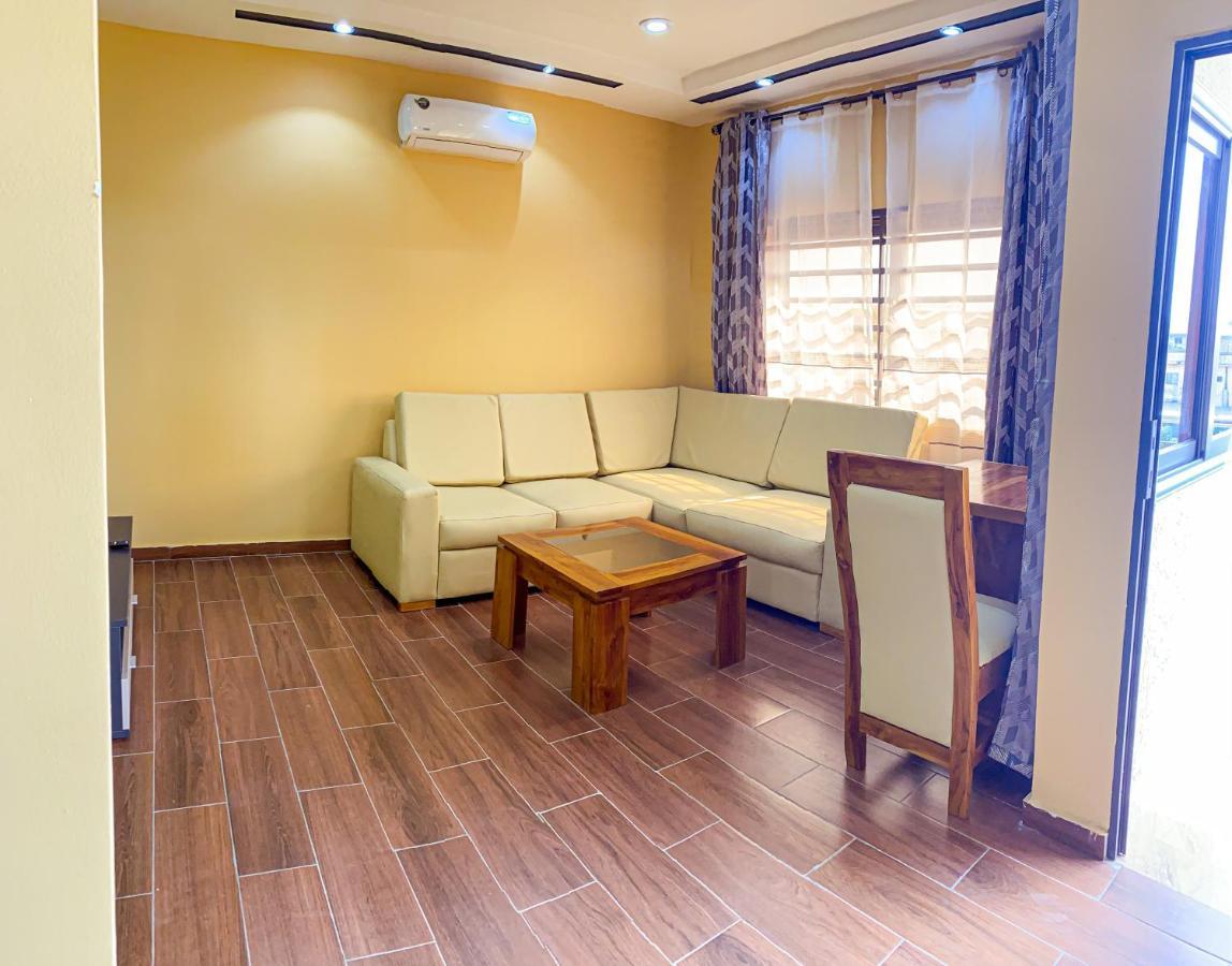 Residence Bellevue Sito Aiport- לומה מראה חיצוני תמונה