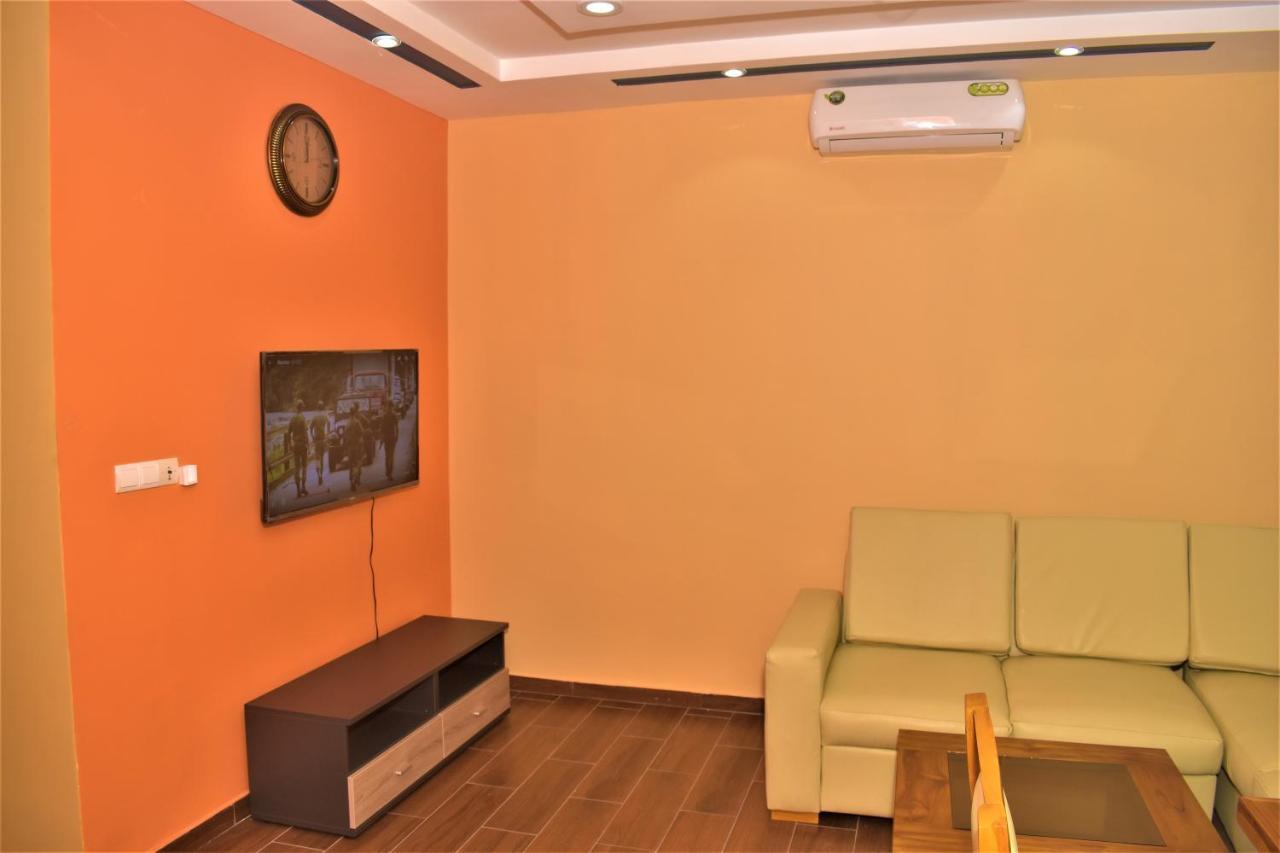 Residence Bellevue Sito Aiport- לומה מראה חיצוני תמונה